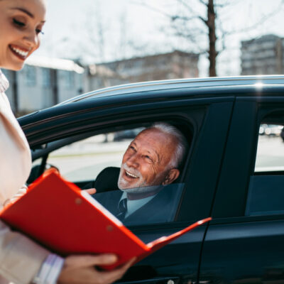 SUV for Seniors – Factors to Consider, Cost, and Popular Options