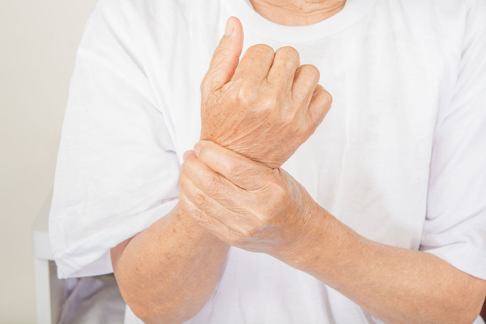 Understanding Nerve Damage – Symptoms, Causes, and More